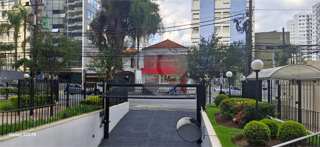 APARTAMENTO em SANTANA