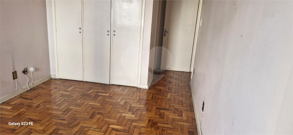 APARTAMENTO em SANTANA