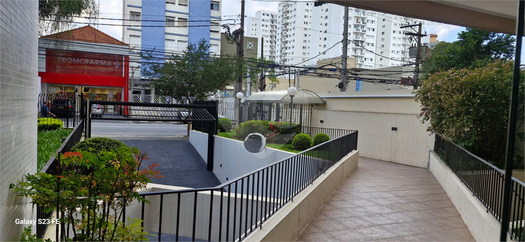 APARTAMENTO em SANTANA