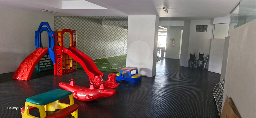 APARTAMENTO em SANTANA