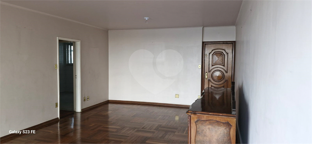 APARTAMENTO em SANTANA