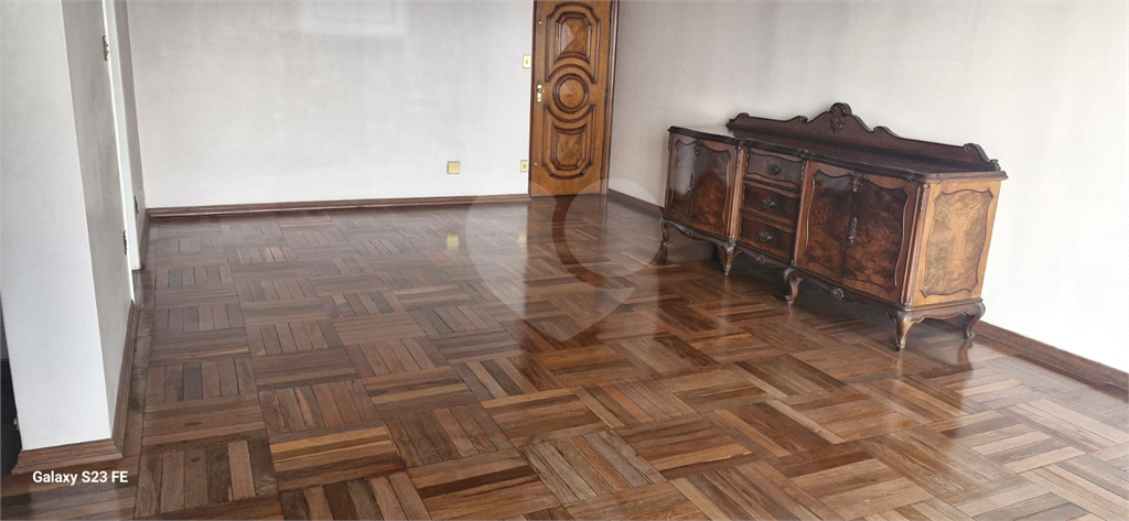 APARTAMENTO em SANTANA