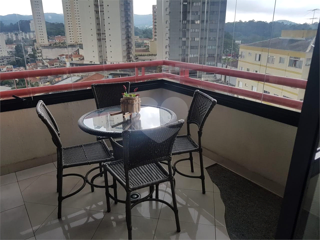 Apartamento 137 Metros 4 Dormitórios Alto de Santana