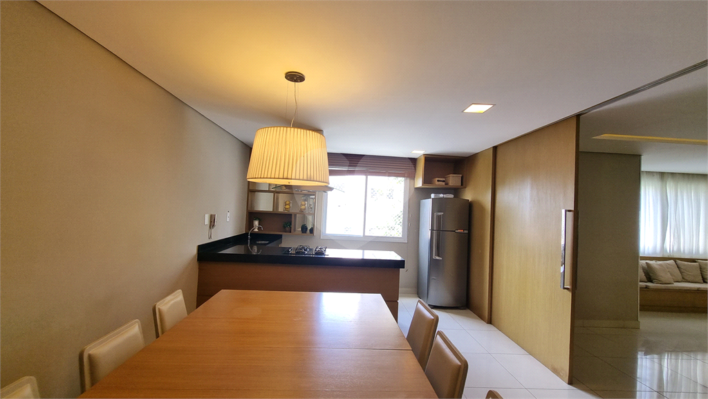 Apartamento com varanda gourmet, 2 dormitórios e 2 vagas em Santana, São Paulo - SP