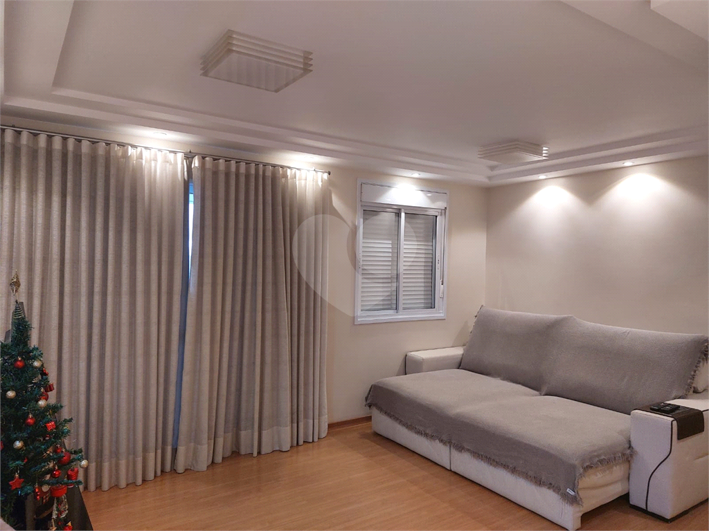 Apartamento com varanda gourmet, 2 dormitórios e 2 vagas em Santana, São Paulo - SP