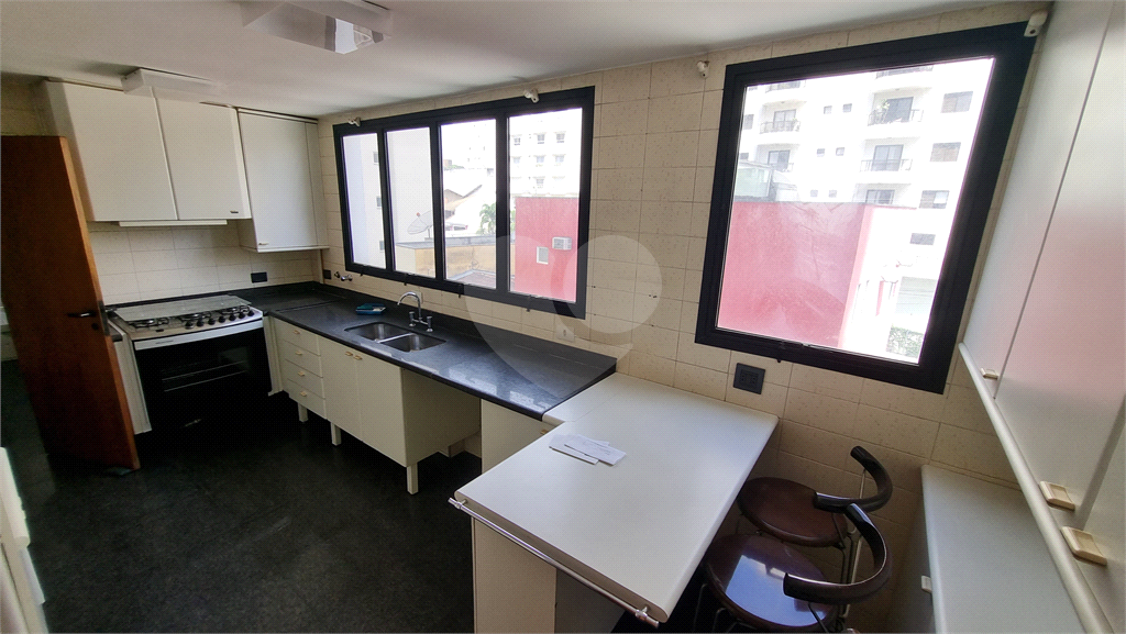 Apartamento com 4 dormitórios e 3 vagas de garagem para venda em Santana, São Paulo - SP