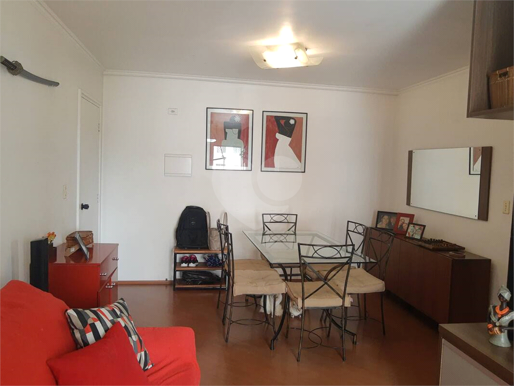 Apartamento à venda com 2 quartos, 61m² - Foto 5