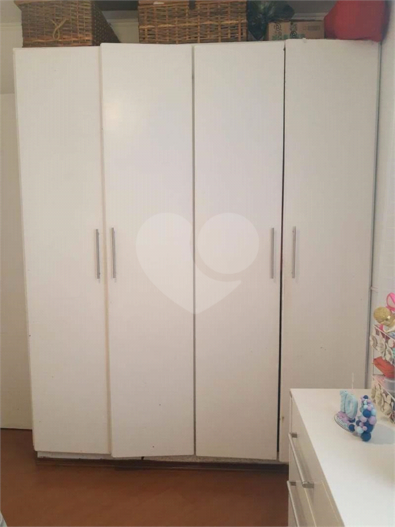 Apartamento à venda com 2 quartos, 61m² - Foto 12