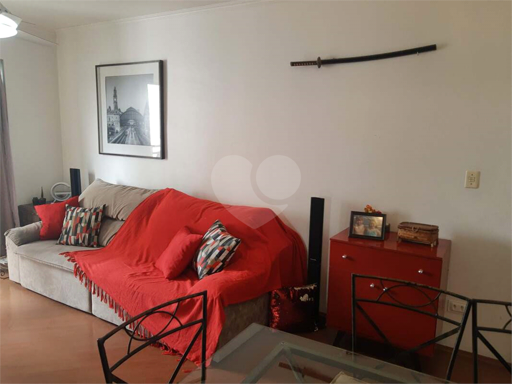 Apartamento à venda com 2 quartos, 61m² - Foto 3