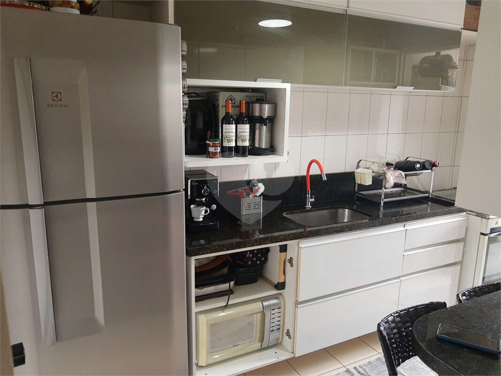 Apartamento à venda com 2 quartos, 61m² - Foto 30