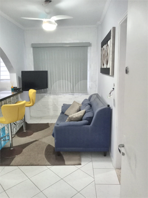Apartamento de 1 quarto a venda na Aviação em Praia Grande por R$ 210.000,00