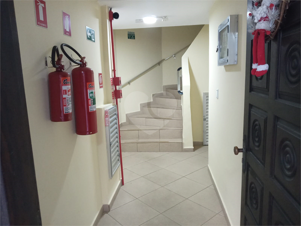 Apartamento de 1 quarto a venda na Aviação em Praia Grande por R$ 210.000,00