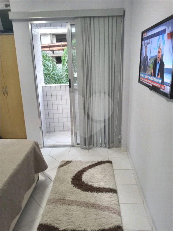 Apartamento de 1 quarto a venda na Aviação em Praia Grande por R$ 210.000,00