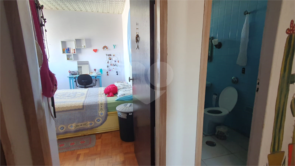 Apartamento à venda com 3 quartos, 75m² - Foto 11