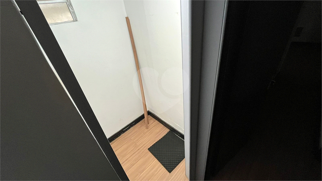 Apartamento no Cambuci (Ed. Condomínio Jardim Tropical)