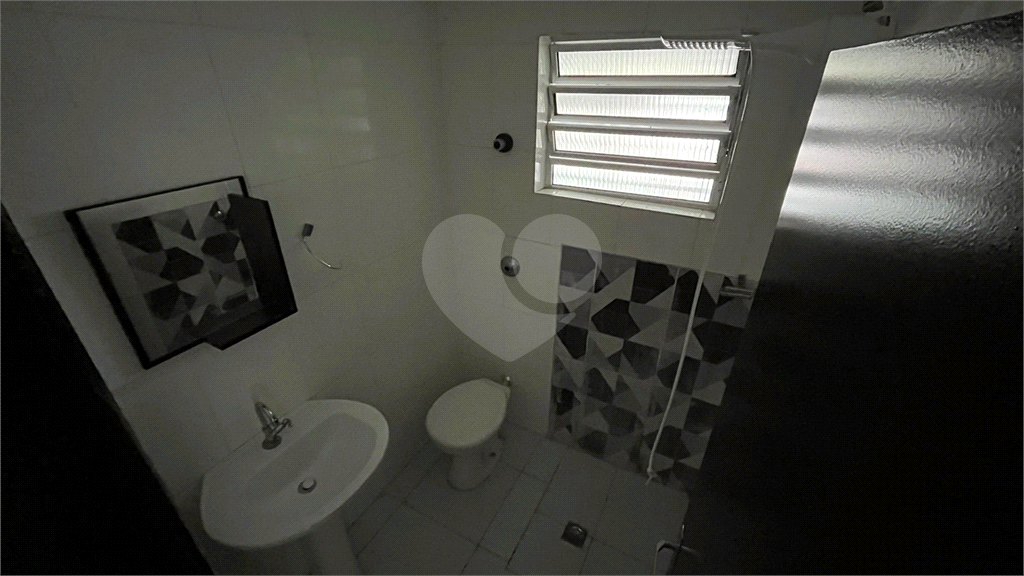 Apartamento no Cambuci (Ed. Condomínio Jardim Tropical)