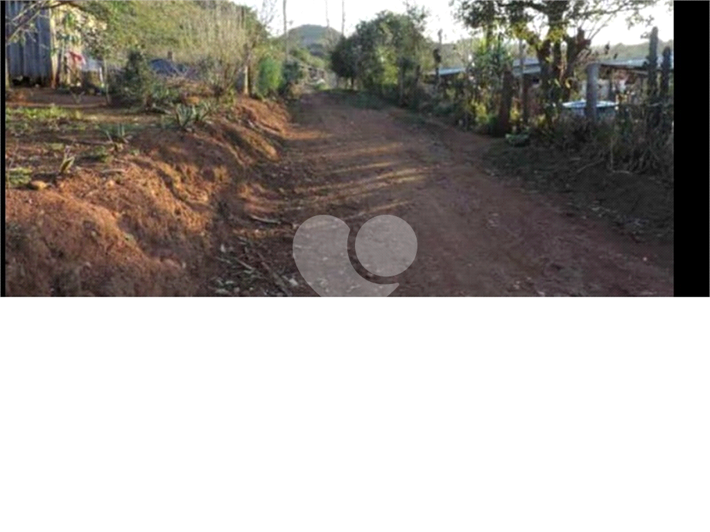 Terreno a Venda em Cotia/SP