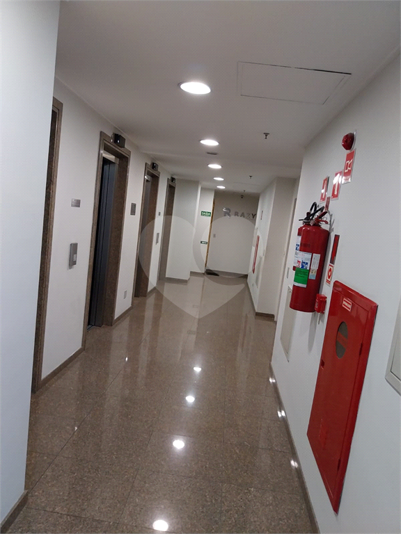 Sala Comercial Mobiliada no Melhor Edifício do Tucuruvi