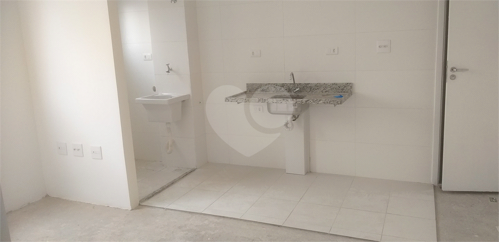 Apartamento à venda com 1 quarto, 28m² - Foto 4