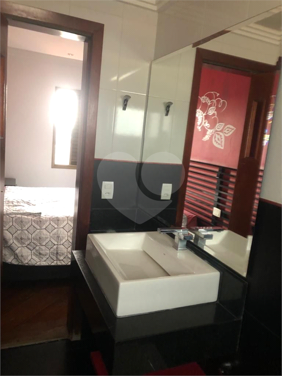APARTAMENTO em VILA PRUDENTE