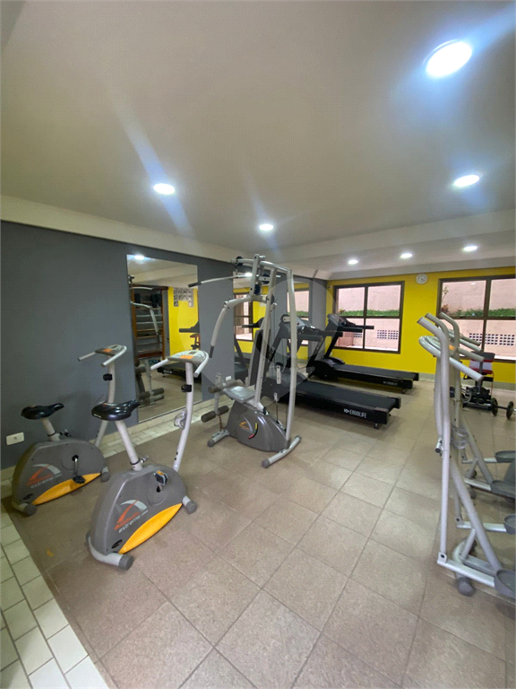 APARTAMENTO em VILA PRUDENTE
