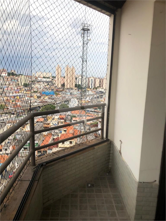 APARTAMENTO em VILA PRUDENTE