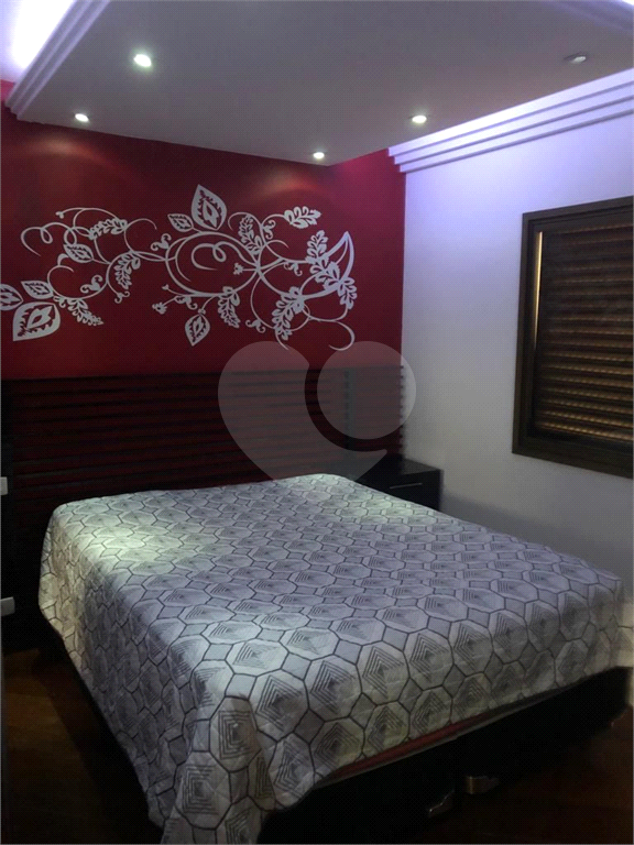 APARTAMENTO em VILA PRUDENTE