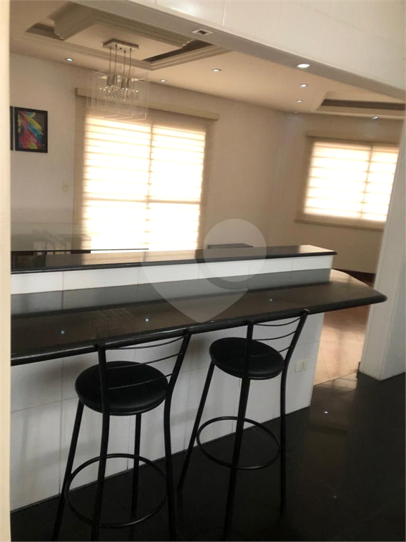 APARTAMENTO em VILA PRUDENTE