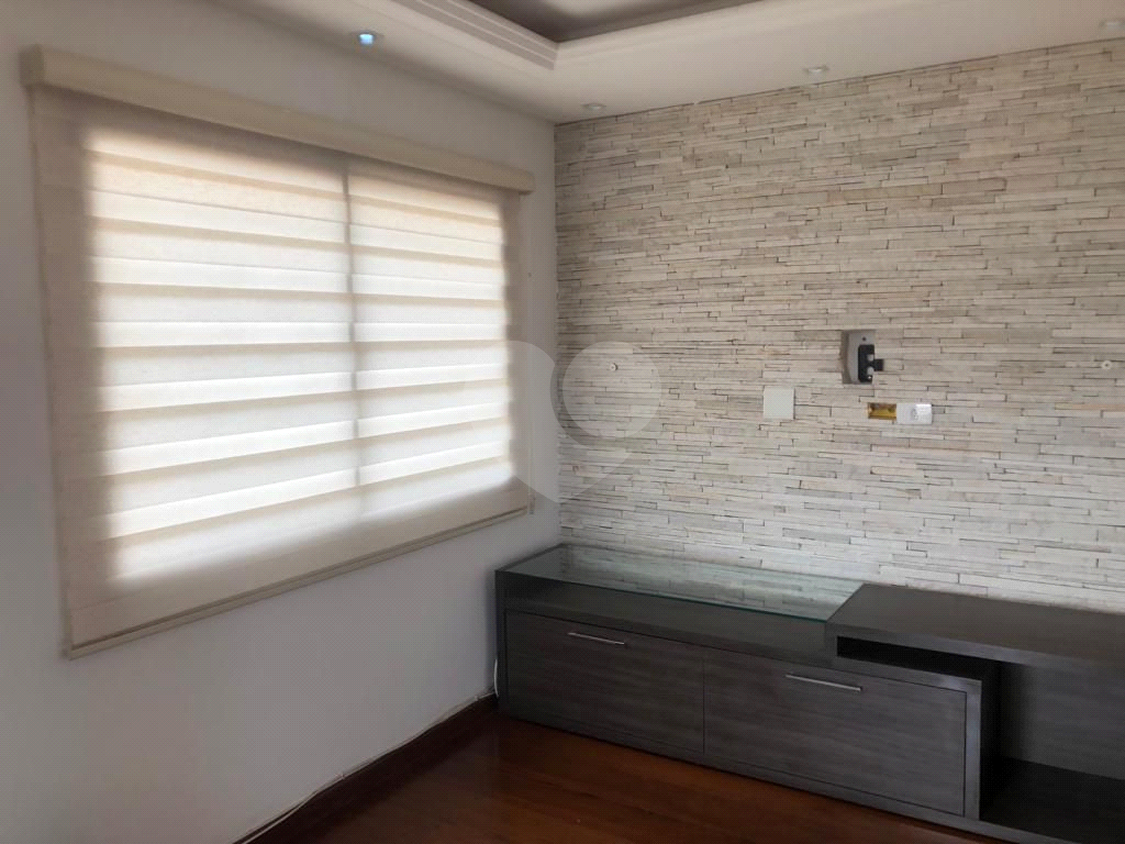 APARTAMENTO em VILA PRUDENTE
