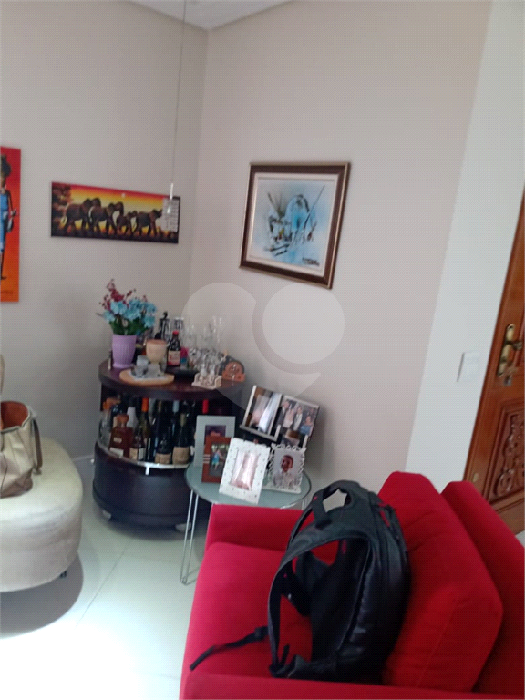 Apartamento à venda com 3 quartos, 132m² - Foto 4