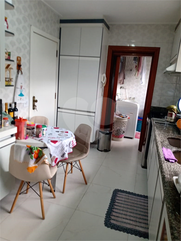 Apartamento à venda com 3 quartos, 132m² - Foto 6