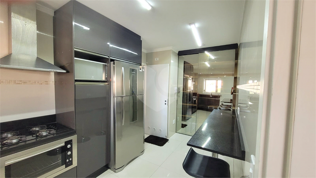 APARTAMENTO em VILA ROSÁLIA