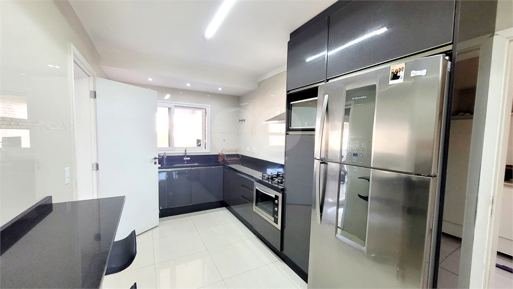 APARTAMENTO em VILA ROSÁLIA