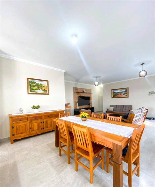 CASA TÉRREA em JARDIM DOS PINHEIROS