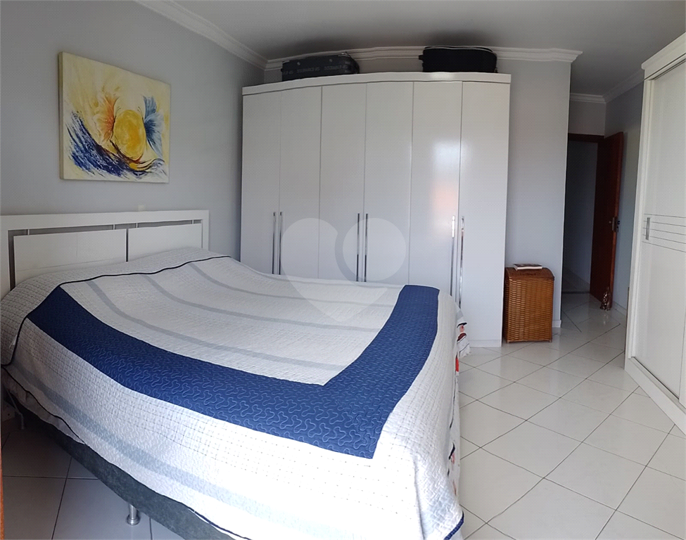 oportunidade Única! Sobrado Espetacular de 3 Quartos na Vila Clarice