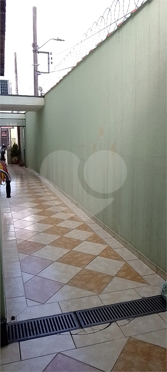 oportunidade Única! Sobrado Espetacular de 3 Quartos na Vila Clarice