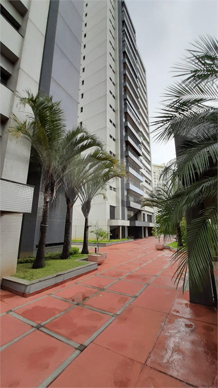 Apartamento a venda 4  suítes Vila Andrade