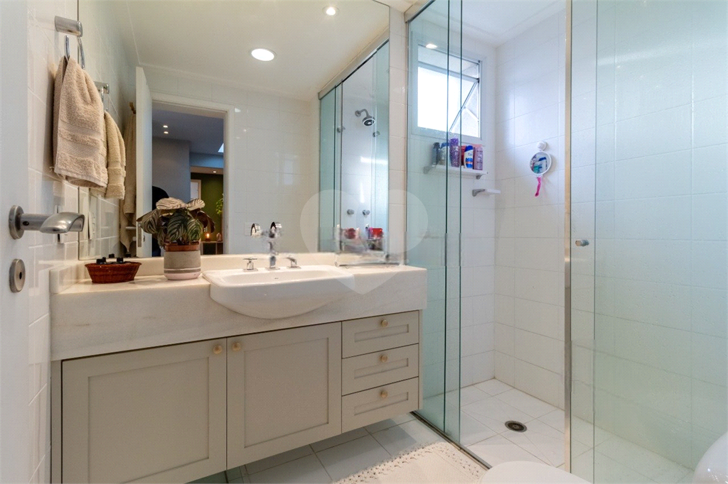 Apartamento belíssimo, na Poméia, com 120 m², 3 dormitórios, terraço gourmet, ótima área de lazer