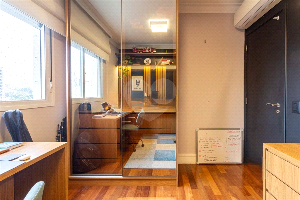 Apartamento belíssimo, na Poméia, com 120 m², 3 dormitórios, terraço gourmet, ótima área de lazer