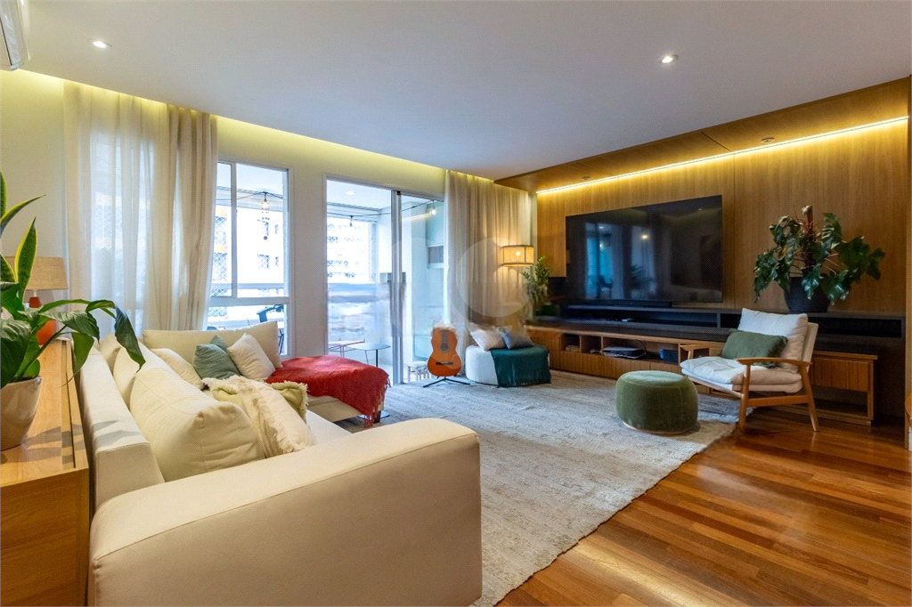 Apartamento belíssimo, na Poméia, com 120 m², 3 dormitórios, terraço gourmet, ótima área de lazer