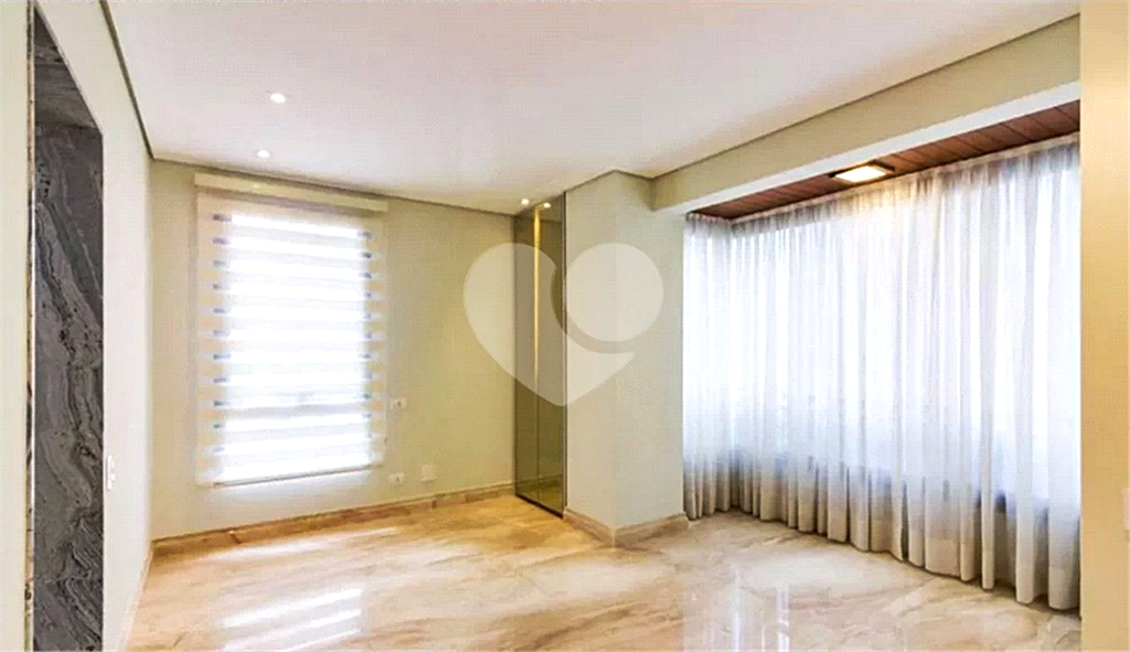 Apartamento à venda e aluguel com 4 quartos, 220m² - Foto 7