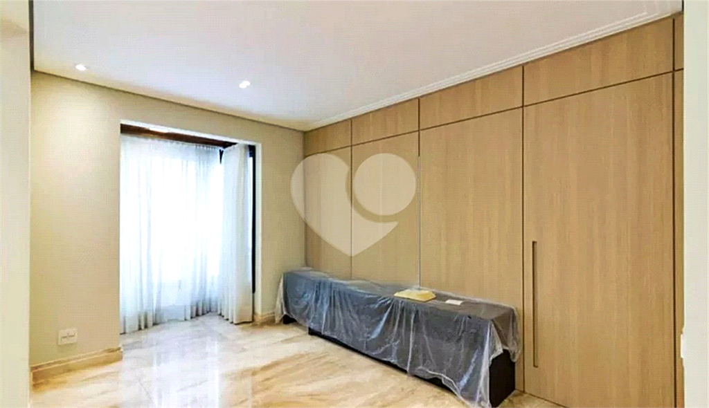 Apartamento à venda e aluguel com 4 quartos, 220m² - Foto 19