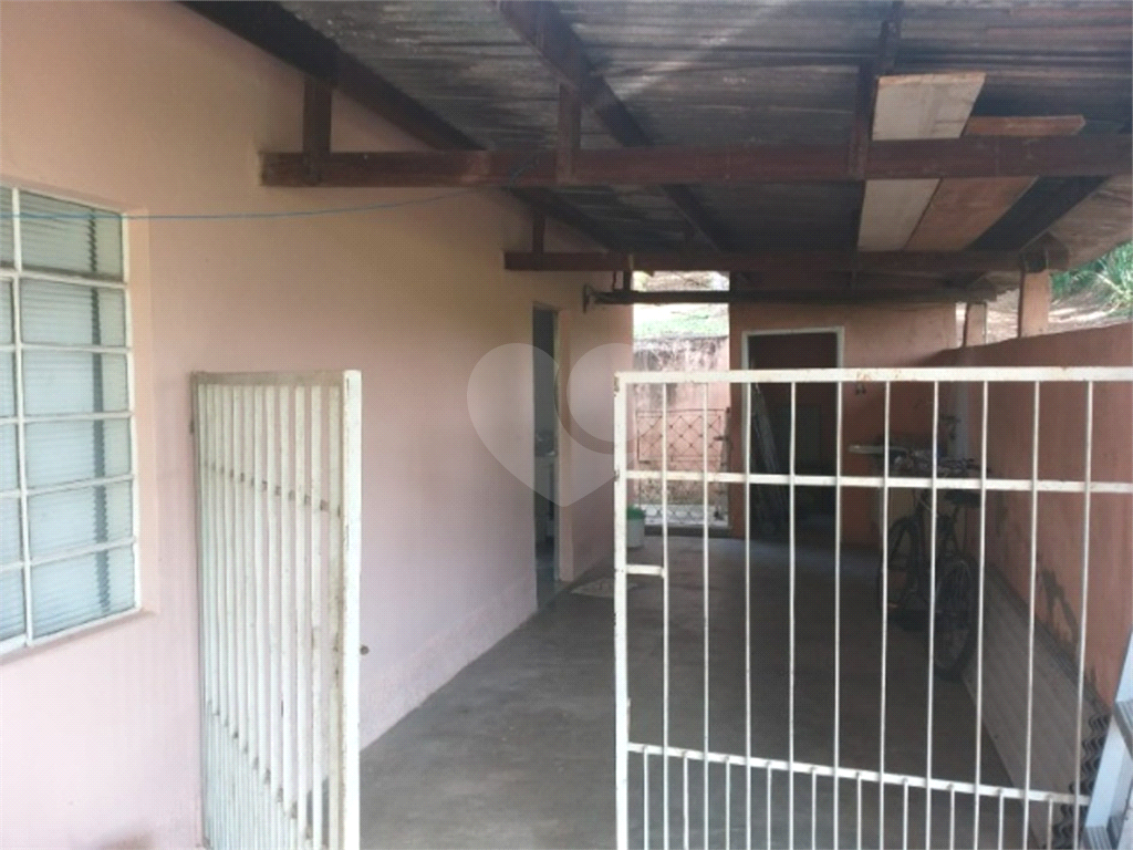 Casa à venda com 3 quartos, 120m² - Foto 12