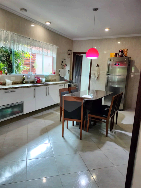 Sobrado, 4 quartos, 330 m² - Foto 11