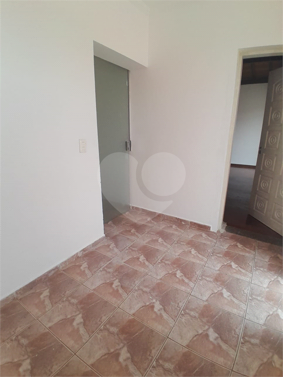 Casa à venda e aluguel com 4 quartos, 490m² - Foto 9