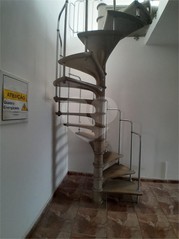 Casa à venda e aluguel com 4 quartos, 490m² - Foto 8