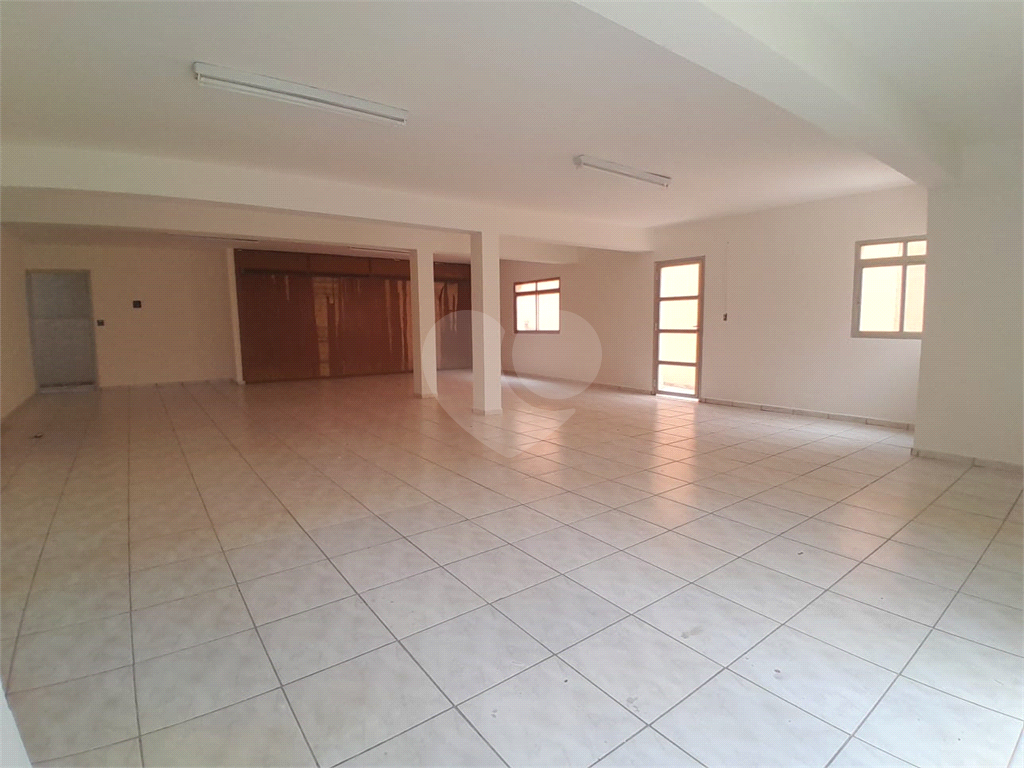 Casa à venda e aluguel com 4 quartos, 490m² - Foto 10