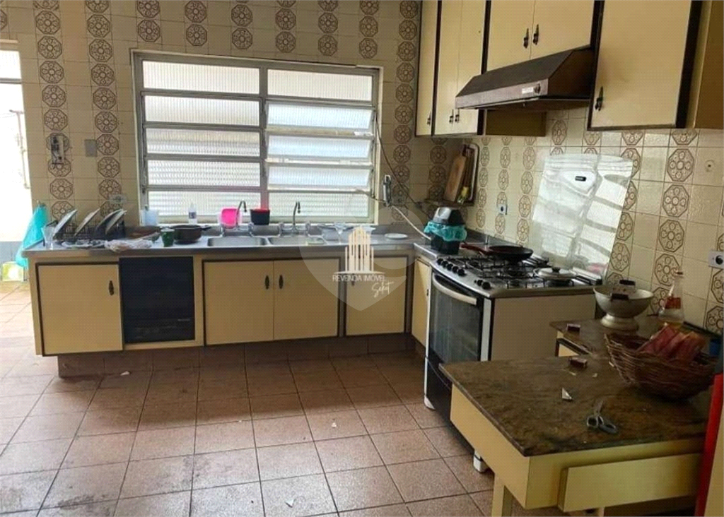 Terreno Residencial/Comercial em PINHEIROS com 550 m²