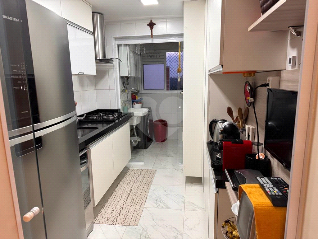 Apartamento todo automatizado com varanda e um lindo por do sol 