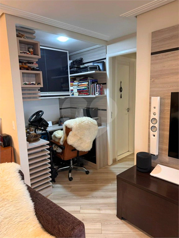 Apartamento todo automatizado com varanda e um lindo por do sol 